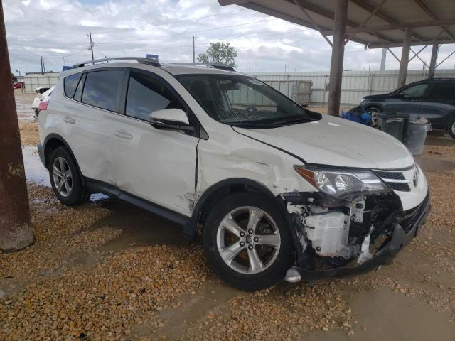 JTMWFREV1FD056886 Toyota Rav4 Xle