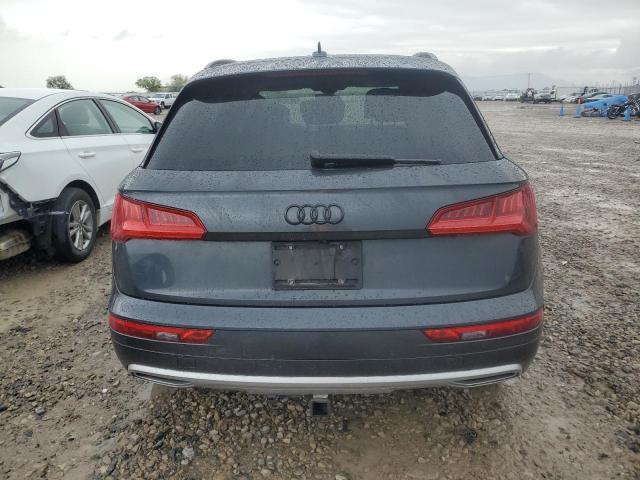 WA1BNAFY0J2041385 Audi Q5 Premium Plus