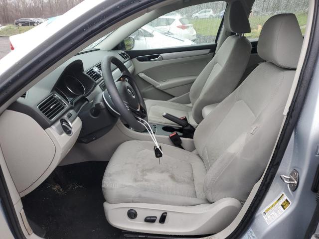 1VWAA7A38JC051164 Volkswagen PASSAT S