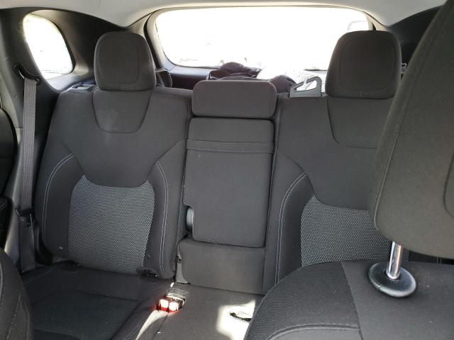 1C4PJLCB4KD203561 Jeep Cherokee Latitude