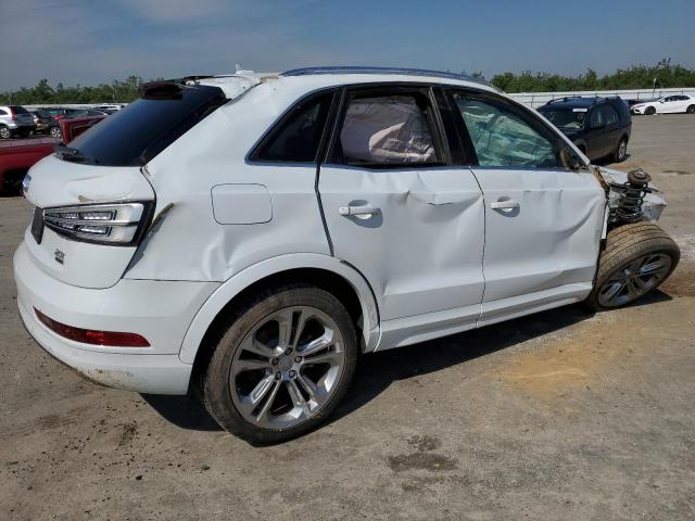 WA1EFCFS7GR021779 Audi Q3 Premium Plus