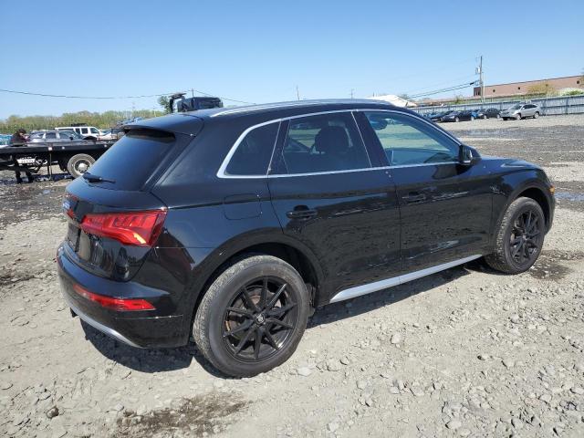 WA1BNAFY1J2069356 Audi Q5 Premium Plus