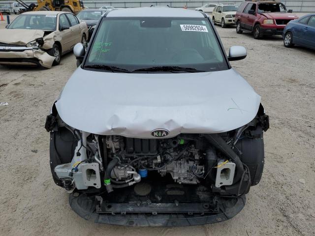KNDJ23AU2L7072265 KIA SOUL LX