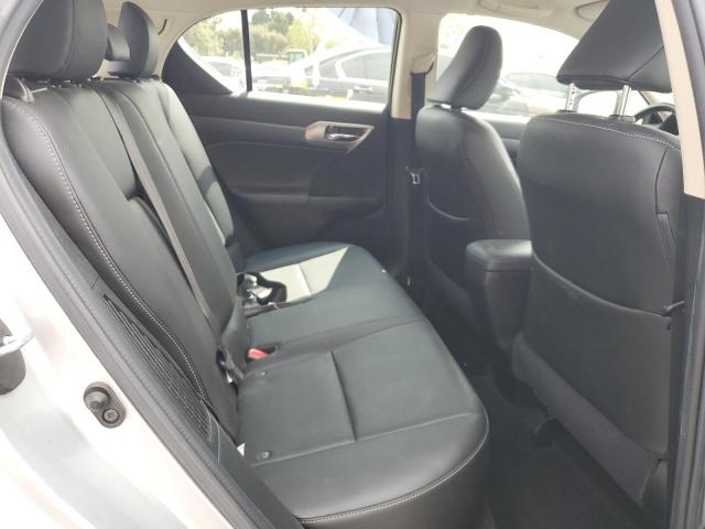 JTHKD5BH1G2260157 Lexus CT 200