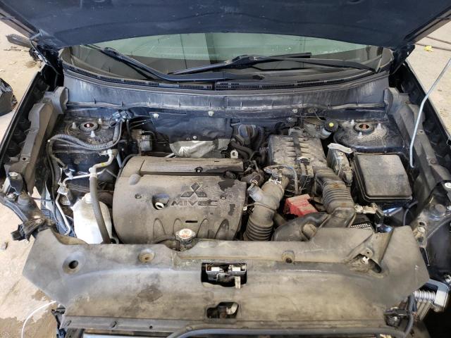 JA4AR3AU0JU008729 Mitsubishi Outlander Sport Es