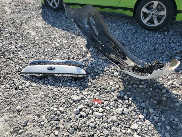 KNALW4D49F6021724 KIA K900