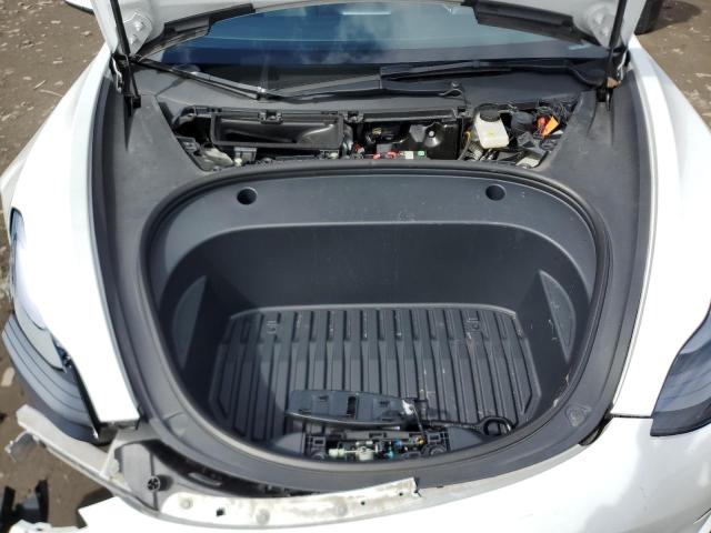 5YJ3E1EB8NF335014 Tesla MODEL 3