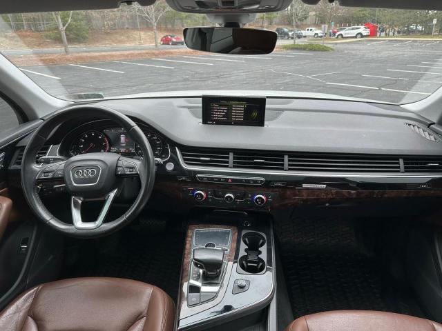 WA1LAAF78HD02800X Audi Q7 Premium Plus