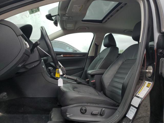 1VWCS7A33FC113096 Volkswagen PASSAT SEL