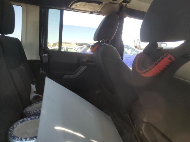 1C4BJWDGXJL835104 Jeep Wrangler Unlimited Sport