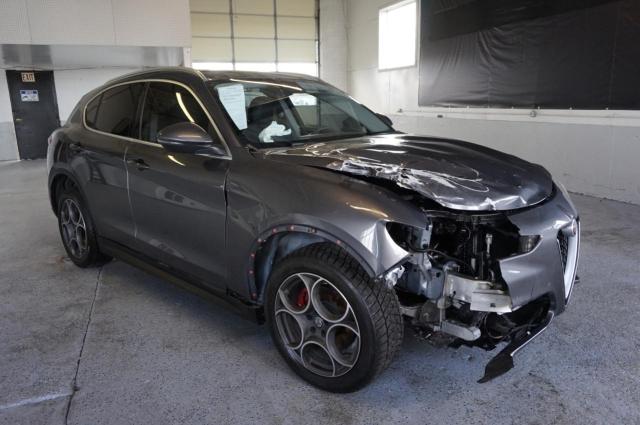 Продаж на аукціоні авто 2018 Alfa Romeo Stelvio, vin: ZASFAKANXJ7B83288, номер лоту: 52706764