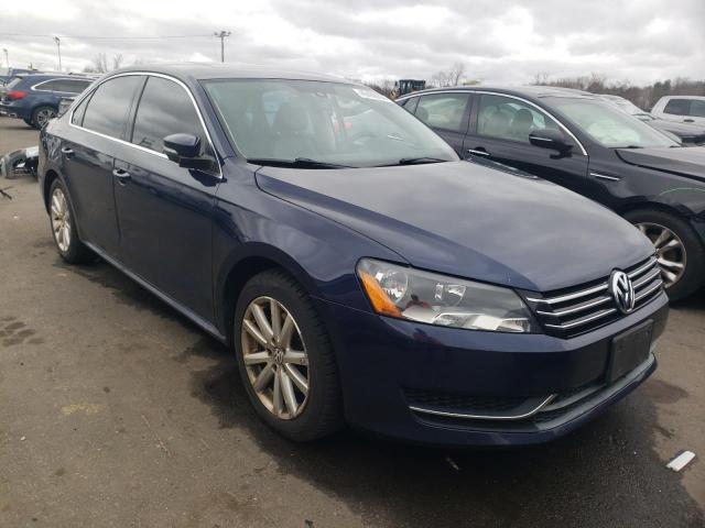 1VWBT7A3XEC050926 Volkswagen PASSAT SE