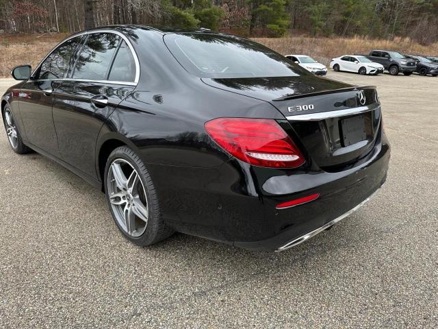 WDDZF4KB1HA229729 Mercedes-Benz E 300 4matic