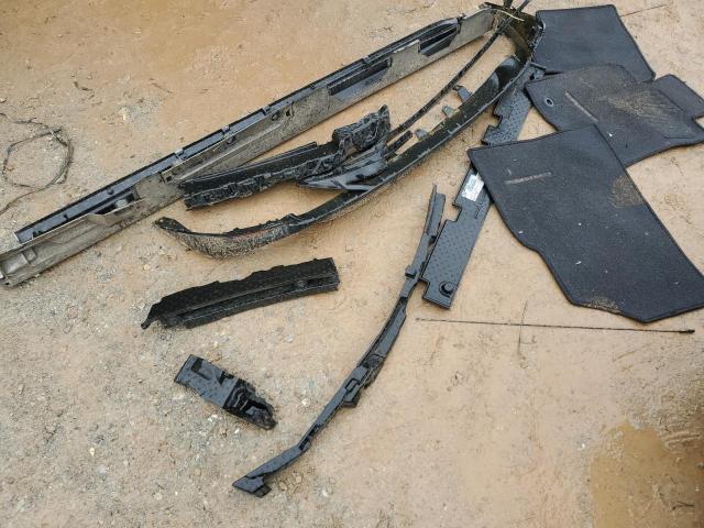 4T1F11AK8LU909870 Toyota CAMRY XLE
