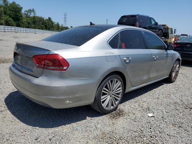 1VWBT7A30EC101060 Volkswagen PASSAT SE