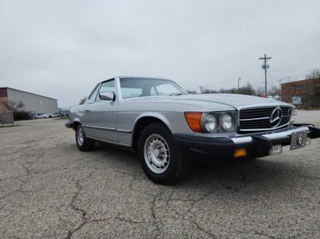 Auction sale of the 1982 Mercedes-benz 380 Sl, vin: WDBBA45A8CB009888, lot number: 51530464