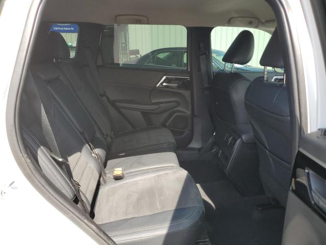 JA4J4UA87PZ061169 Mitsubishi Outlander Se