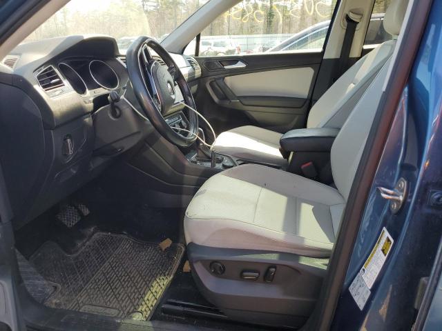 3VV2B7AXXJM029318 Volkswagen TIGUAN SE