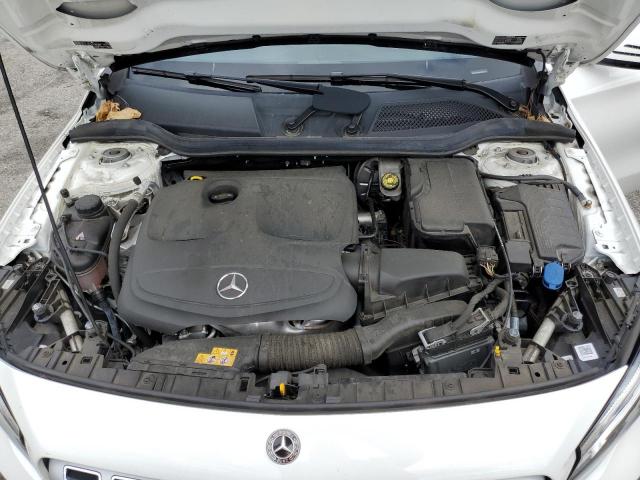 WDCTG4EB4KU003547 Mercedes-Benz GLA 250
