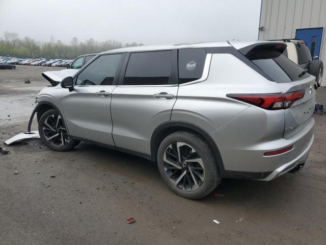 JA4J4UA81NZ029556 Mitsubishi Outlander Se