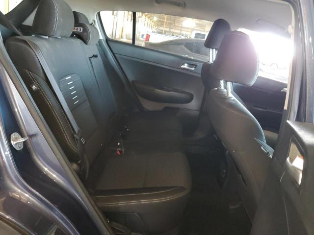KNDPMCAC2J7490141 KIA Sportage Lx