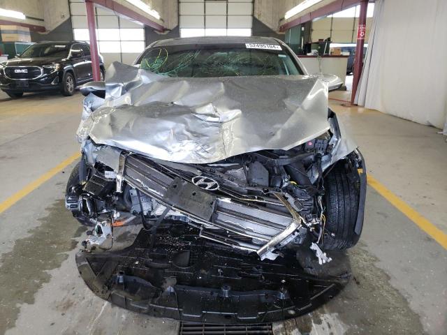 5NPD84LF3HH052609 Hyundai ELANTRA SE