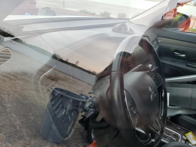 JA4AD3A33LZ020790 Mitsubishi Outlander Se