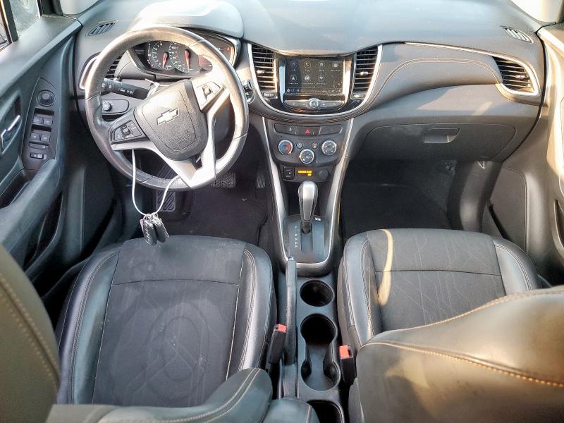 KL7CJLSB3JB680408 Chevrolet TRAX 1LT