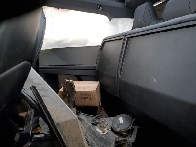 7G2CEHED7RA042571 Tesla Cybertruck