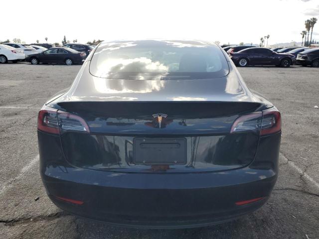 5YJ3E1EA3PF713735 Tesla MODEL 3