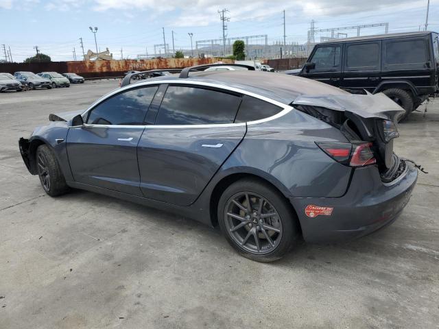 5YJ3E1EA9JF037833 Tesla 2018