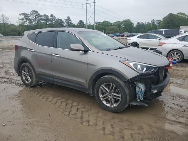 5NMZT3LBXHH038022 Hyundai SANTA FE S
