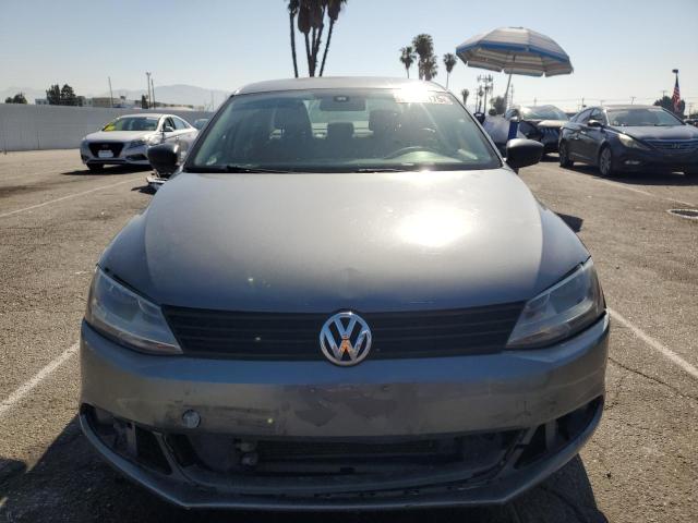 3VW2K7AJ6EM323778 Volkswagen JETTA BASE