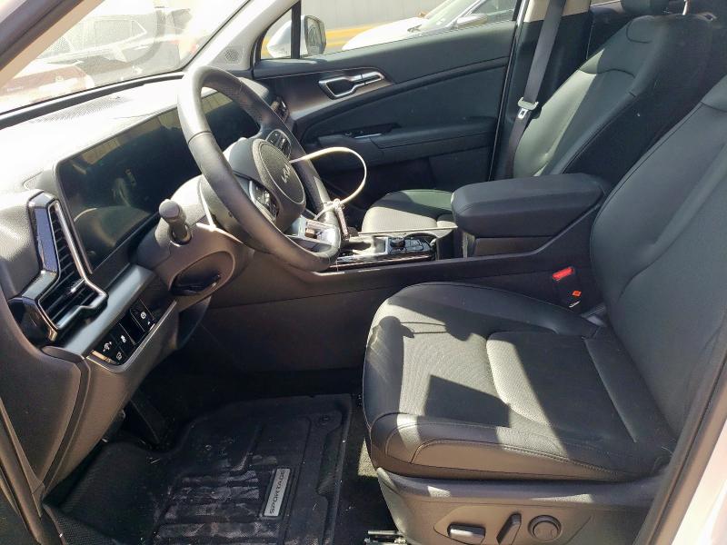 5XYK33DF6SG288667 KIA SPORTAGE E
