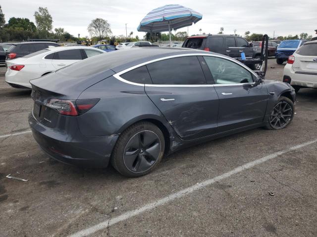 5YJ3E1EB8JF085672 Tesla MODEL 3