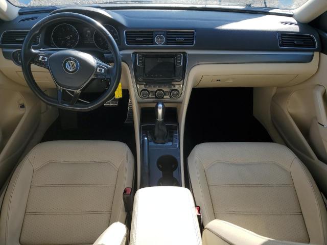 1VWDT7A32HC084128 Volkswagen PASSAT R-L