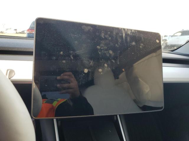 5YJ3E1EC0LF714594 Tesla 2020