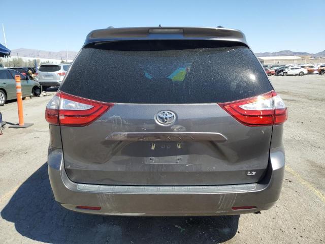 5TDKZ3DC1HS820732 Toyota SIENNA LE