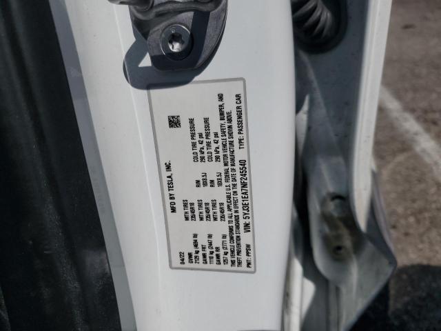 5YJ3E1EA7NF245540 Tesla 2022