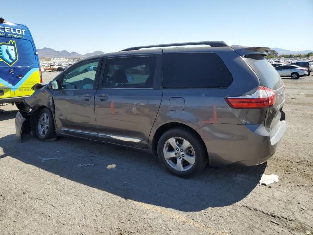5TDKZ3DC1HS820732 Toyota SIENNA LE