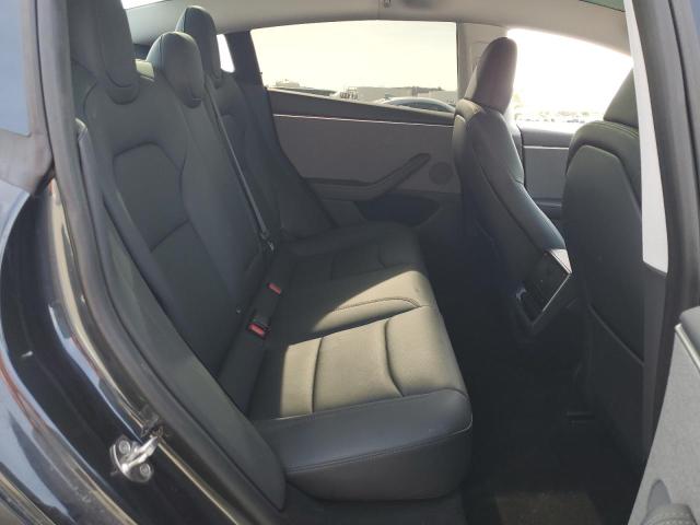 5YJ3E1EA6RF732122 Tesla 2024