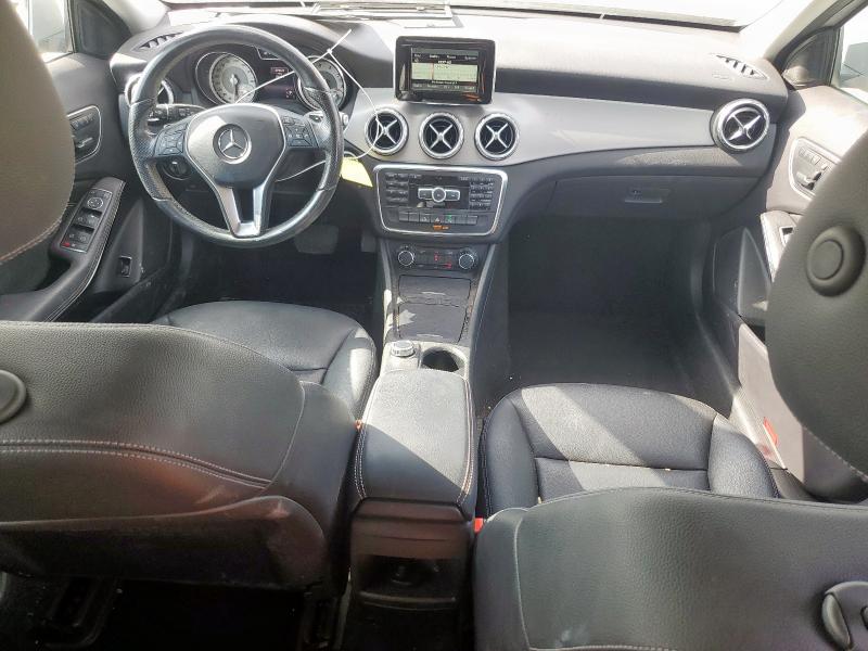 WDCTG4EB4FJ139975 Mercedes-Benz GLA 250
