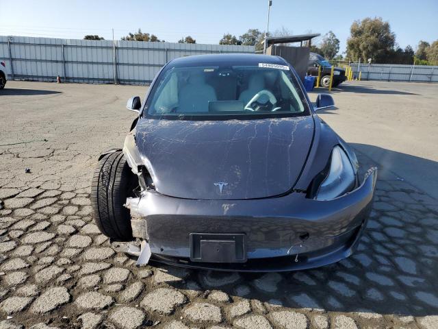 5YJ3E1EC0LF714594 Tesla 2020