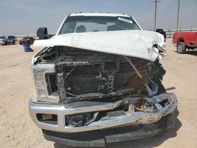 1FD8W3HT0KED39375 Ford 2019