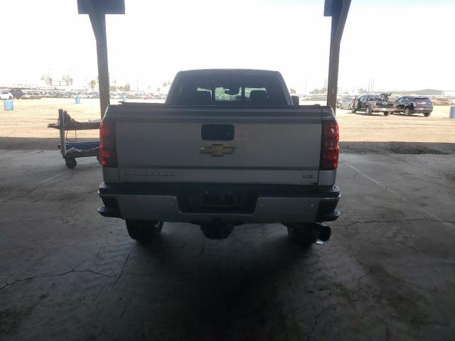 1GC1KWE82FF140198 Chevrolet lml