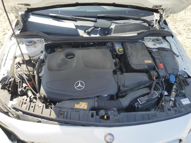 WDCTG4EB8FJ143592 Mercedes-Benz GLA 250