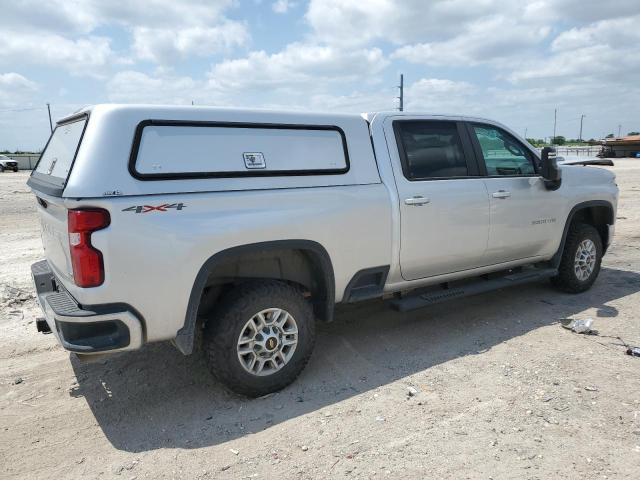1GC1YNE72NF223273 Chevrolet l8t