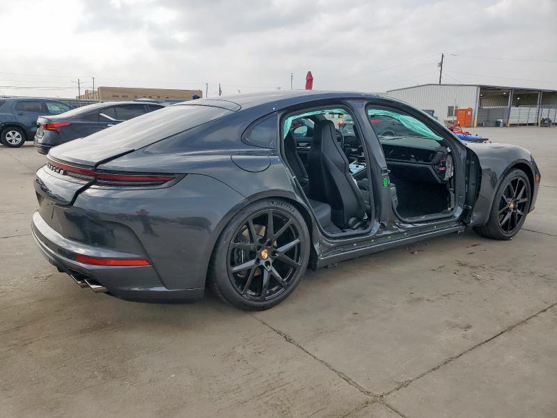 WP0AA2YA7RL008540 Porsche PANAMERA B
