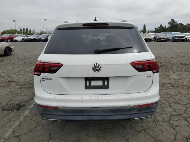 3VV3B7AXXJM216160 Volkswagen 2018