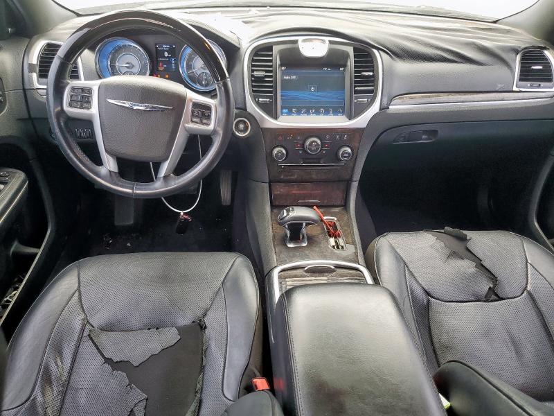 2C3CCAKG2EH170128 Chrysler 300C